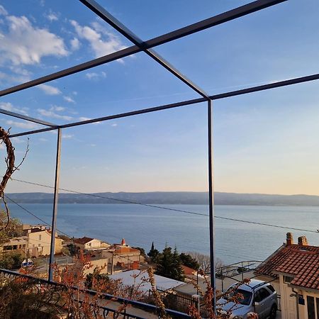 Apartman Nora Omis Luaran gambar