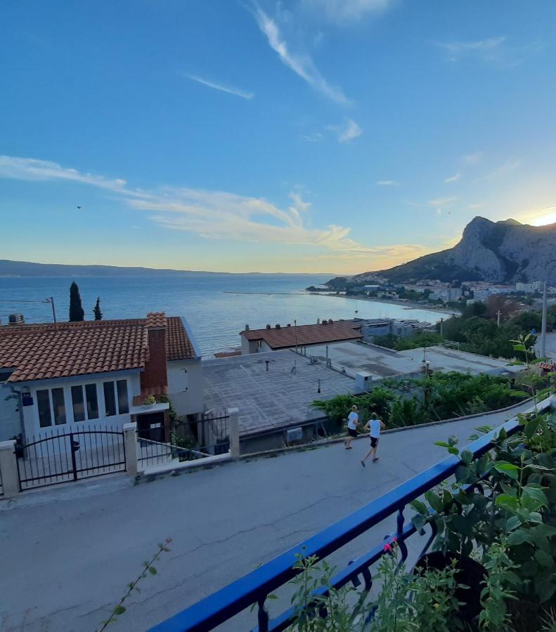 Apartman Nora Omis Luaran gambar