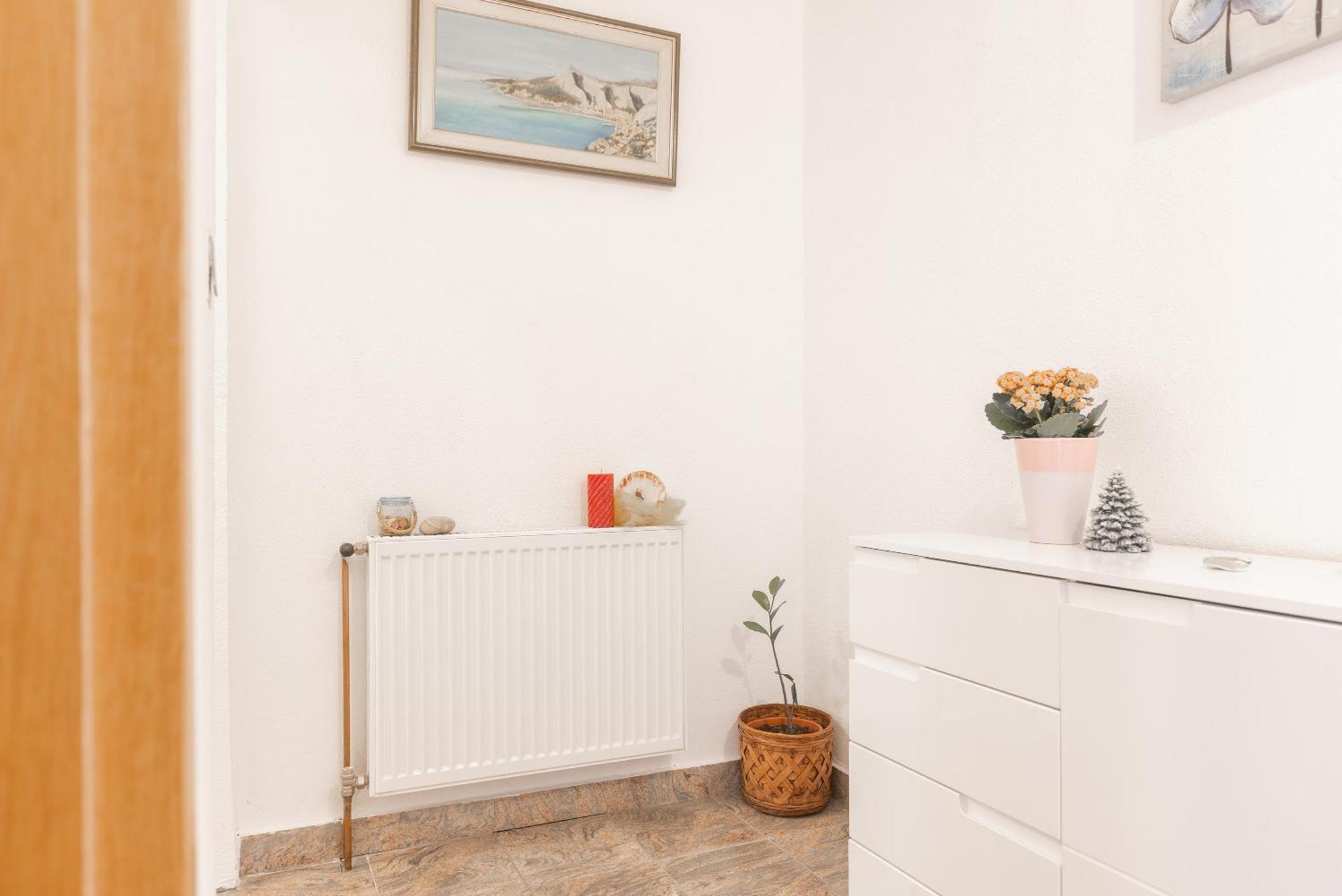 Apartman Nora Omis Luaran gambar