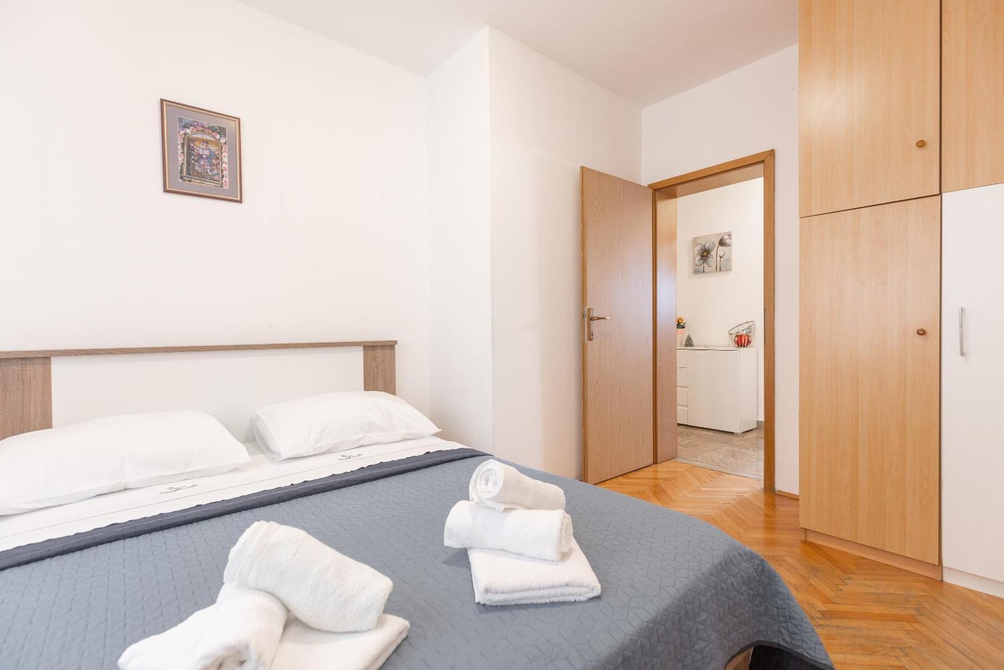Apartman Nora Omis Luaran gambar